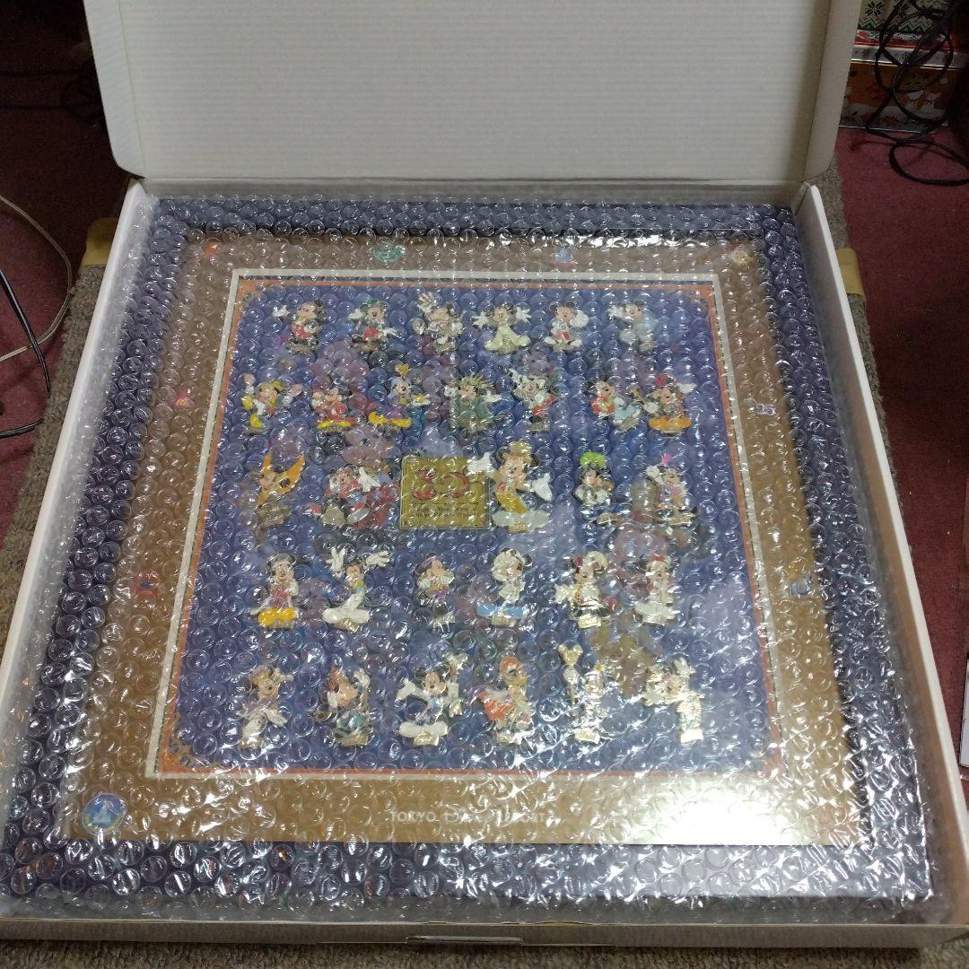 期間限定 値下げ中～11/30】ディズニー 30周年 ピンバッジコレクション