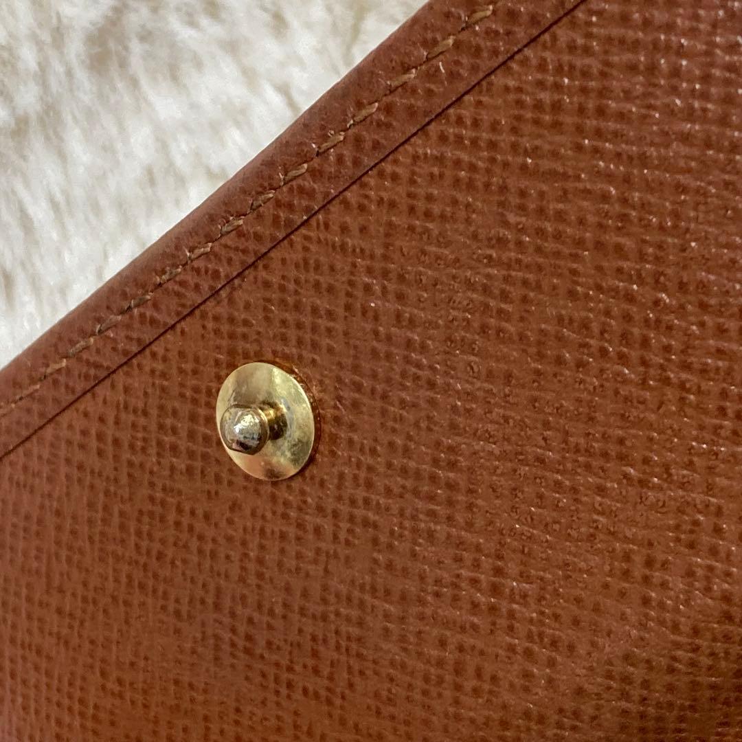 B*様 ルイヴィトン 二つ折り財布 ポルトフォイユ・マルコ モノグラム