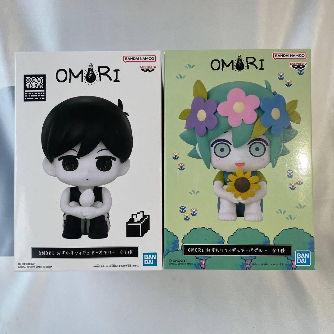 OMORI』 おすわりフィギュア 2種セット オモリ & バジル - メルカリ