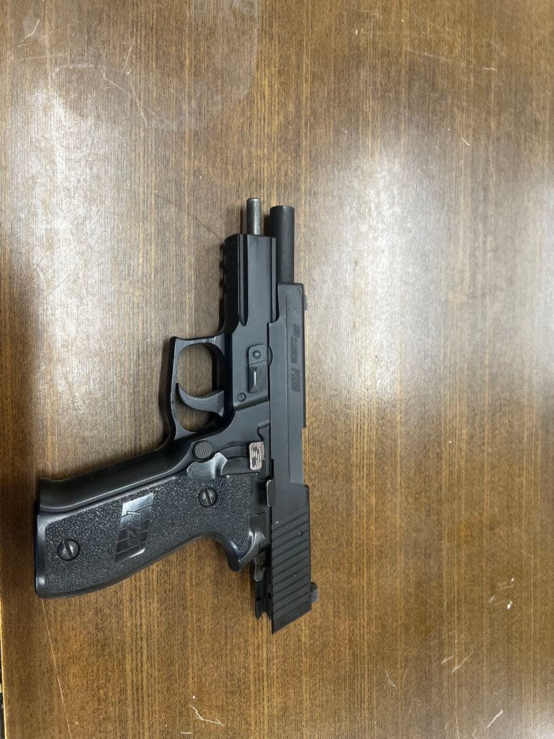 SIG SAUER P226 ガスガン ホルスター付き