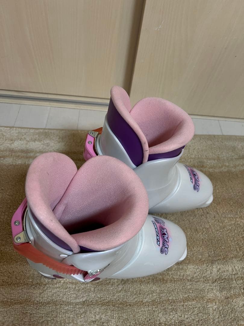 キッズ用 KAZAMAスキー板110cm ブーツ20cmストック90cm - メルカリ