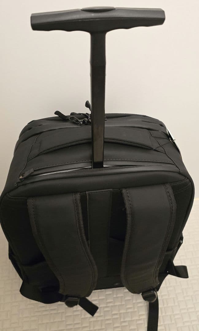 WIM　TRANS-CARRY　キャリーケース←変形→リュック　マクアケ発 もうすぐ開始】スーツケース↔︎リュックが瞬間変形！旅に革命を