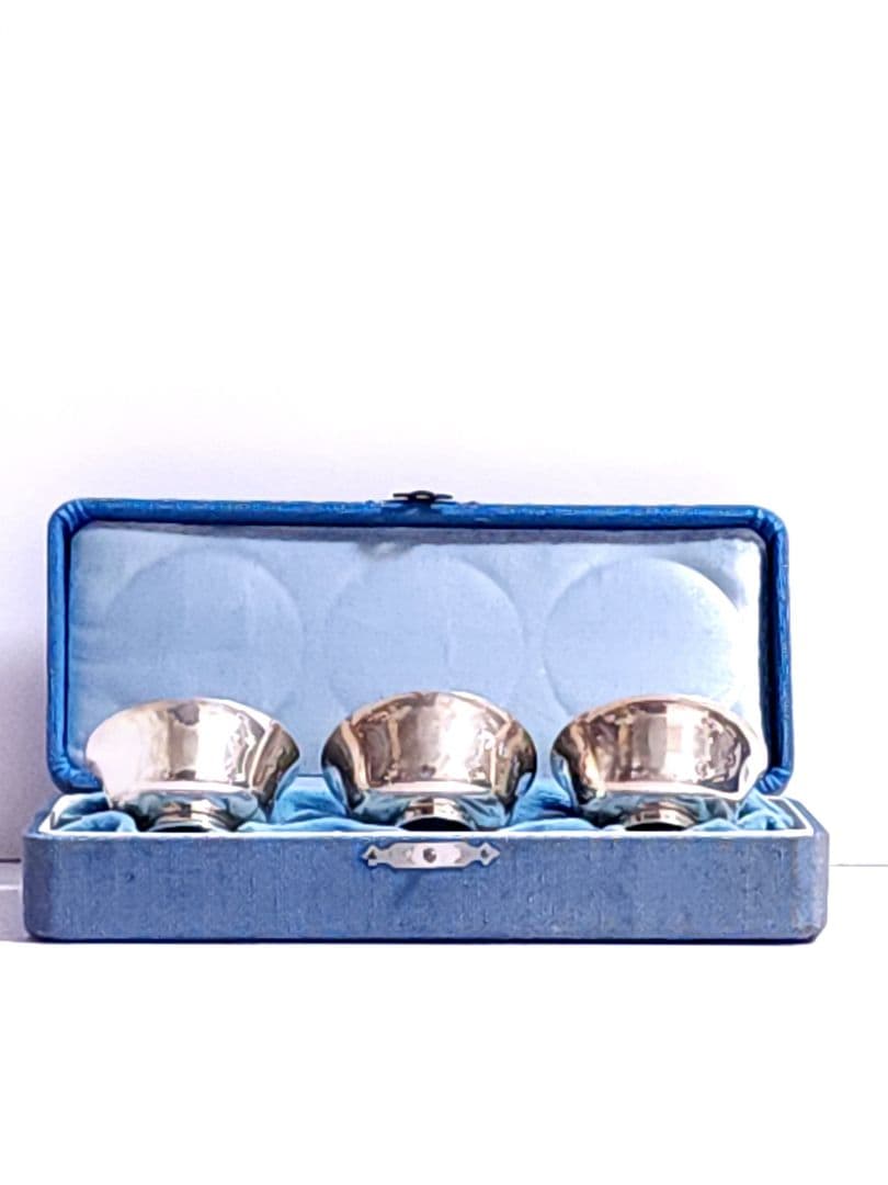 純銀 ぐい呑み/お猪口 3個セット 贈名入り 記念品 50g 名入れ 錫製 ぐい呑（大） 猪口 能作 本錫100％ 酒器 ぐい呑み