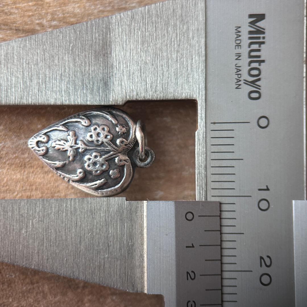 スウィートハートジュエリー 40s WW2 シルバー 装飾花 フローラル