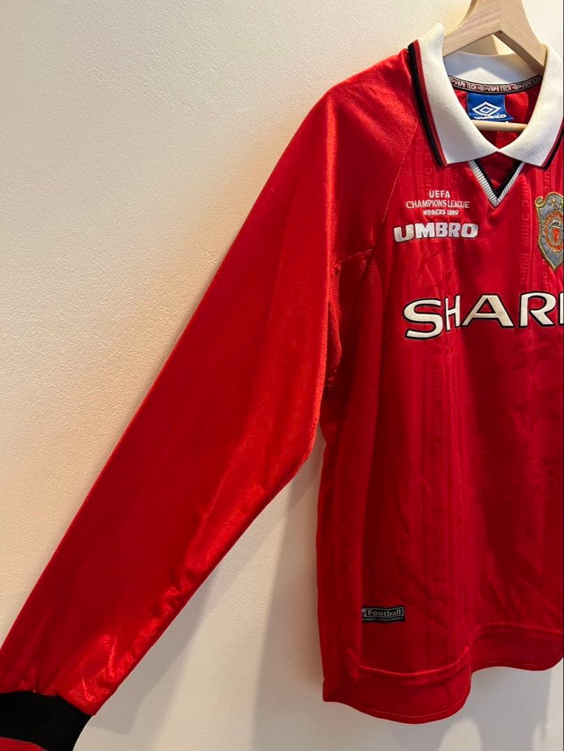 Umbro Manchester United 1999 ジャージ - メルカリ