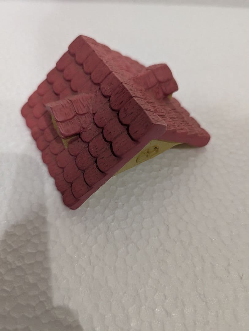 ハローキティ 家型小物入れケース