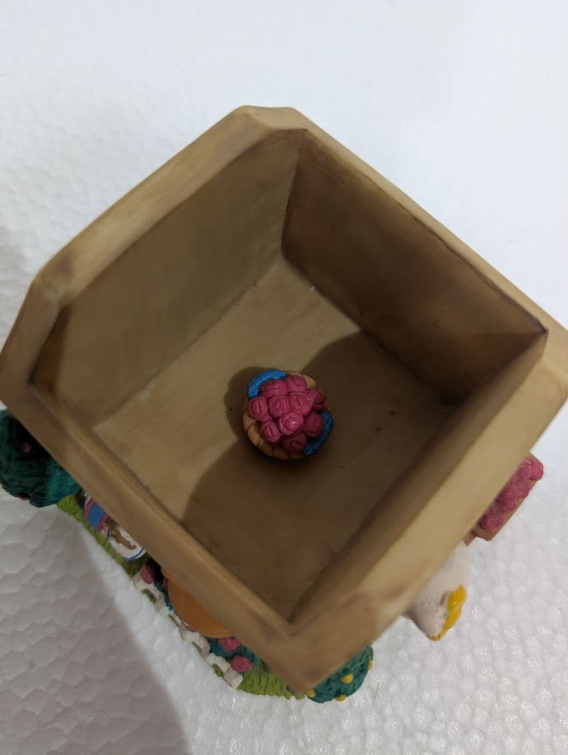 ハローキティ 家型小物入れケース