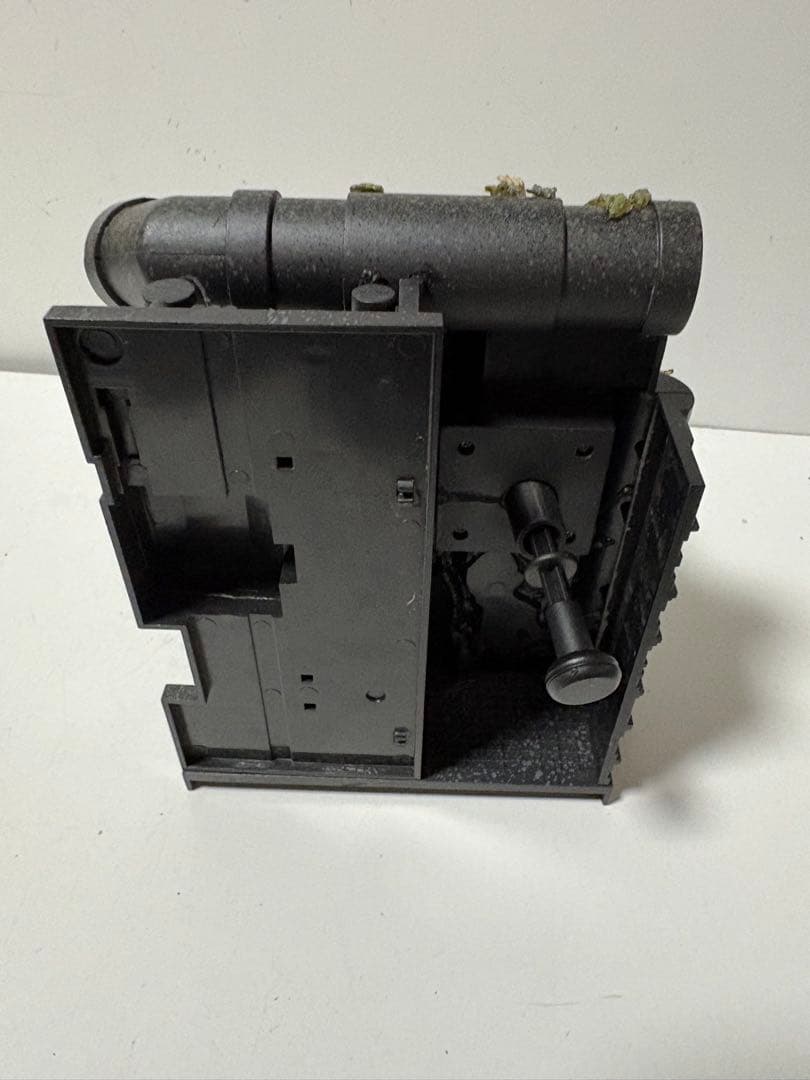 【激レア】マクファーレン エイリアン「ニューボーン」ジオラマフィギュア