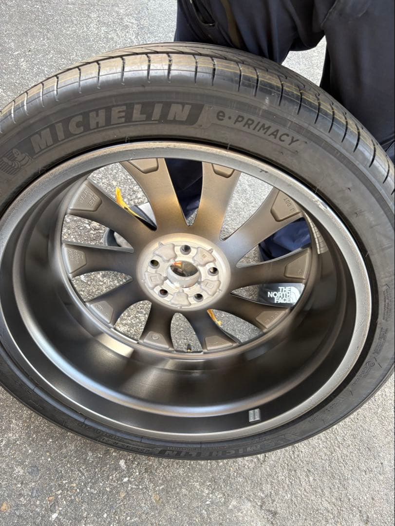 新車外しクラウンクロスオーバー・タイヤホイール4本セット225/45 R 21