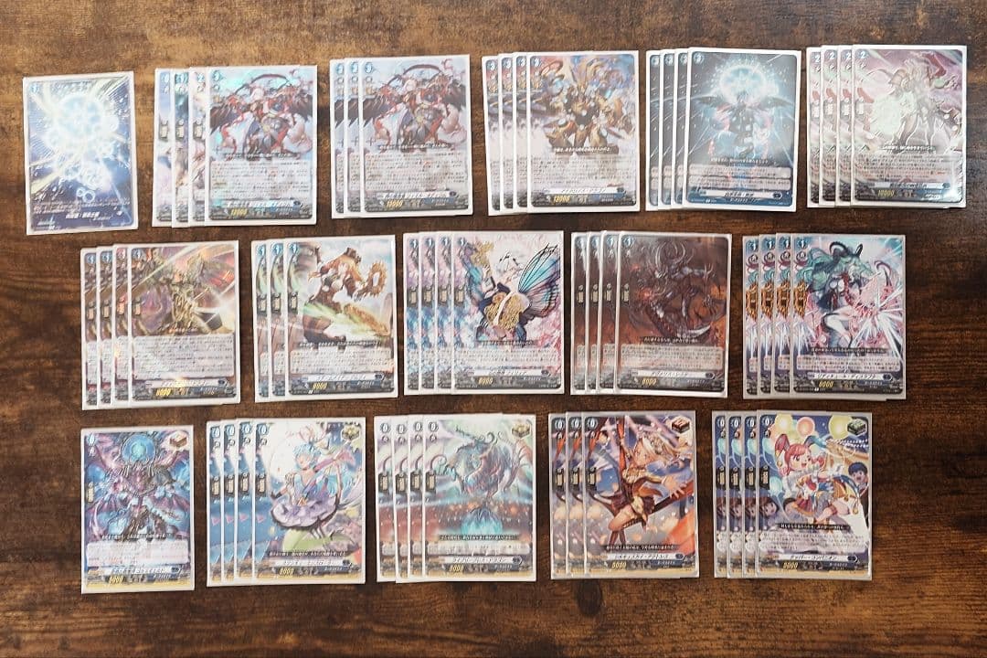 ヴァンガード リィエル=オディウム デッキ スリーブ付き スリーブ『時の宿命者リィエル=オディウム(Vol.755)』70枚入り