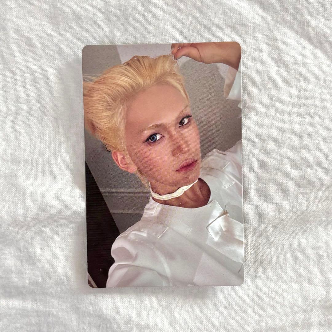 xlov hyun ヒョン uxlxve トレカ - メルカリ