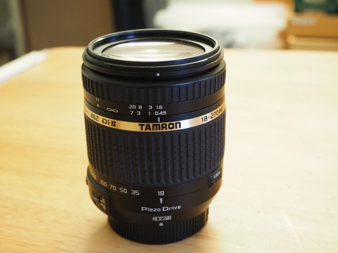 TAMRON製ズームレンズ(ニコン用）18-270mm F3.5-6.3