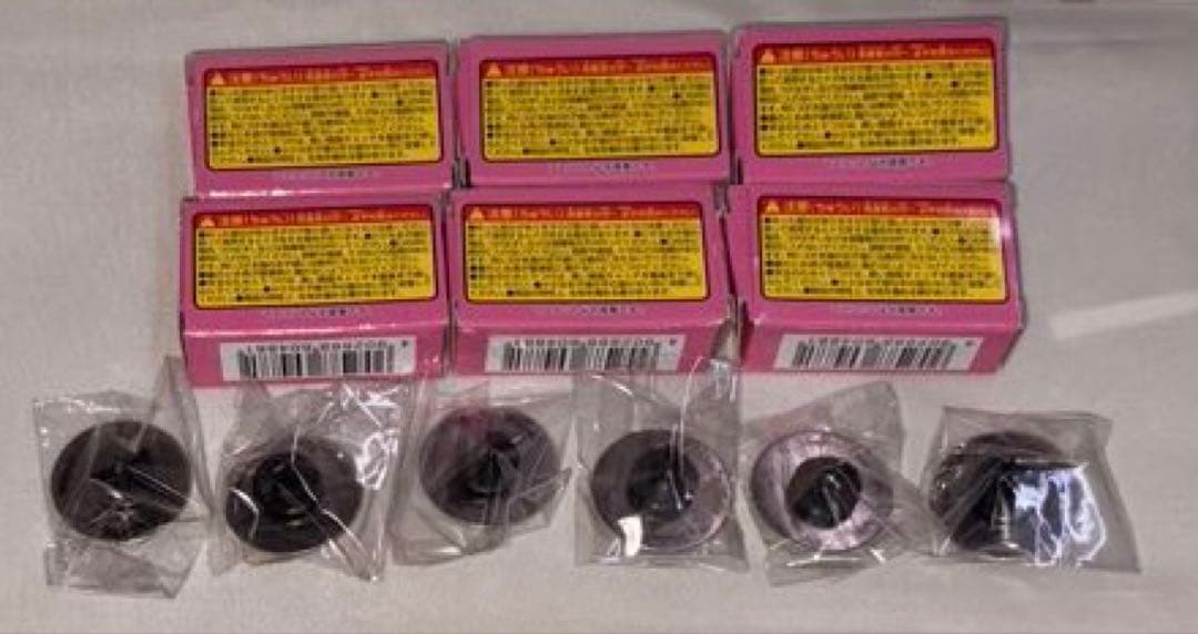 6013 セーラームーン　マイメロ　コラボ　ハイチュウ　ピンバッジ　全種類