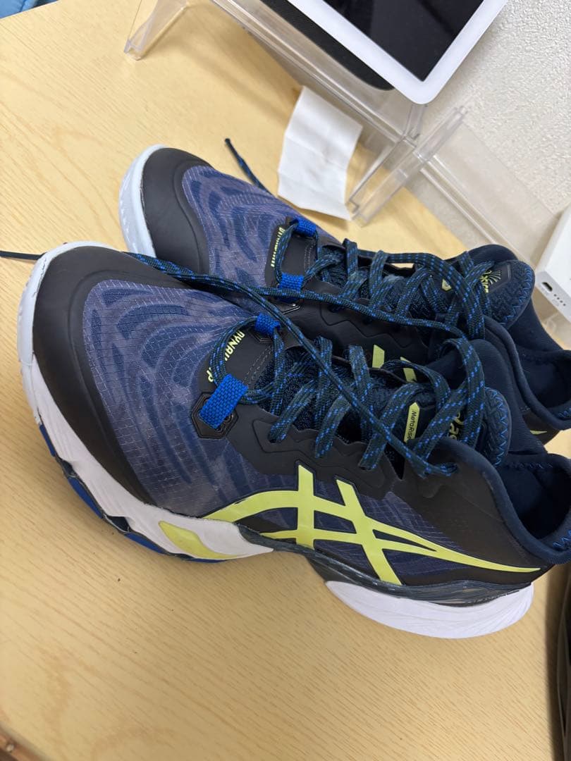 メタライズ25.5 箱あり アシックス METARISE メタライズ 1051A058 メンズ レディス