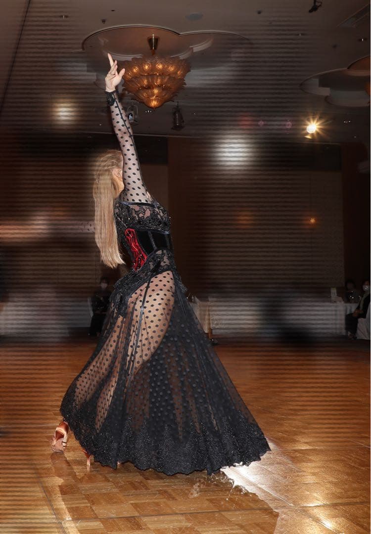 【まゆゆうさん専用】オクサナ着用Grand amour の黒と赤のパソドレス