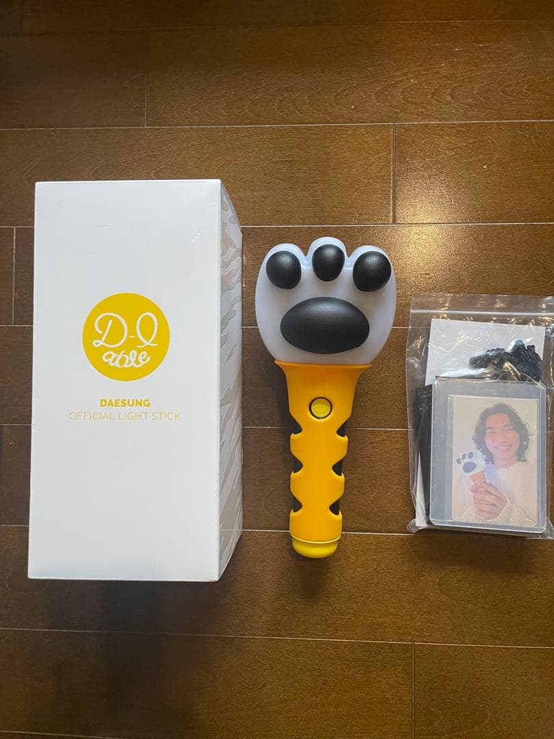 Bigbang D-Lite テソン ペンライト 肉球デザイン - メルカリ