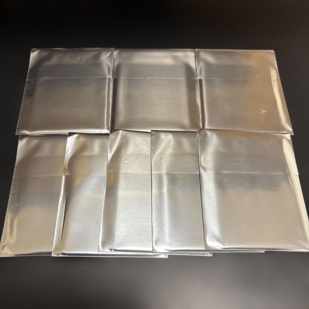 カラフルピーチ 展示会 トレーディングカード 未開封 - メルカリ