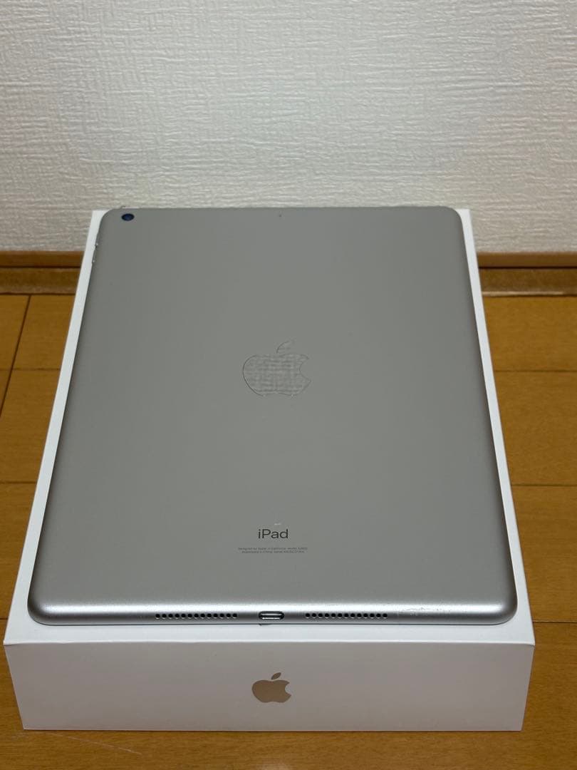 iPad 第9世代（MK2L3J/A） 10.2inch 64GB その①