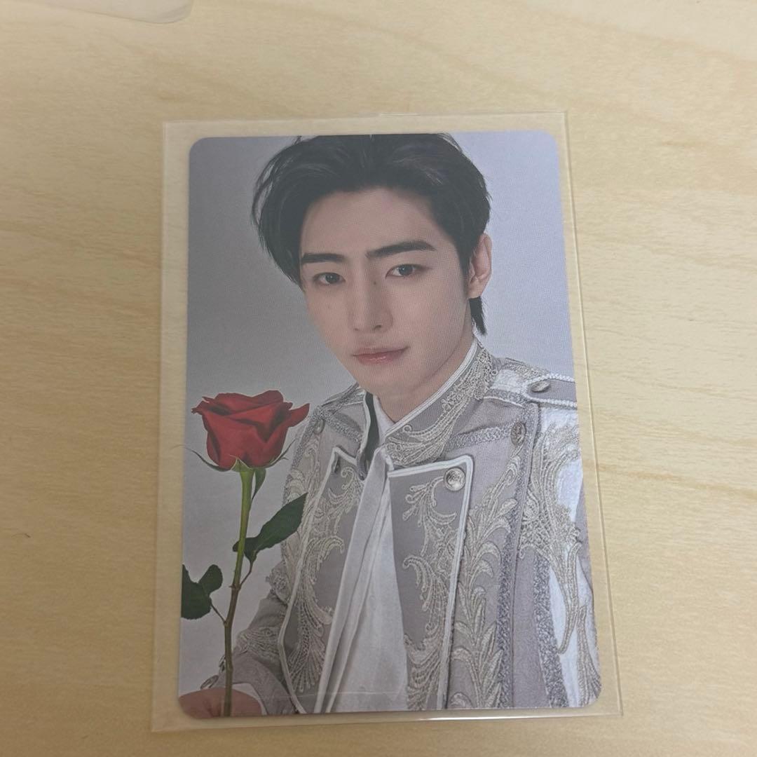 ソンフン ミュージアム トレカ 入場特典 - メルカリ