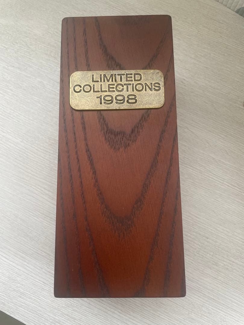 ディズニー70th記念 3000個限定 懐中時計