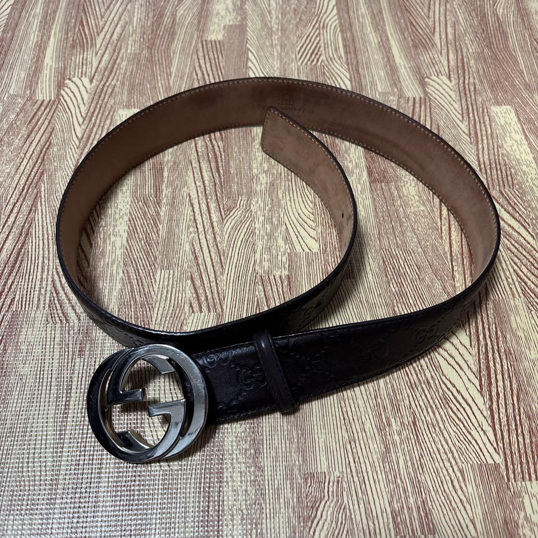 GUCCI ブラウンレザーベルト ダブルGロゴ リバーシブル レザー ベルト（ダブルG バックル） ・ブラック/ブラウン
