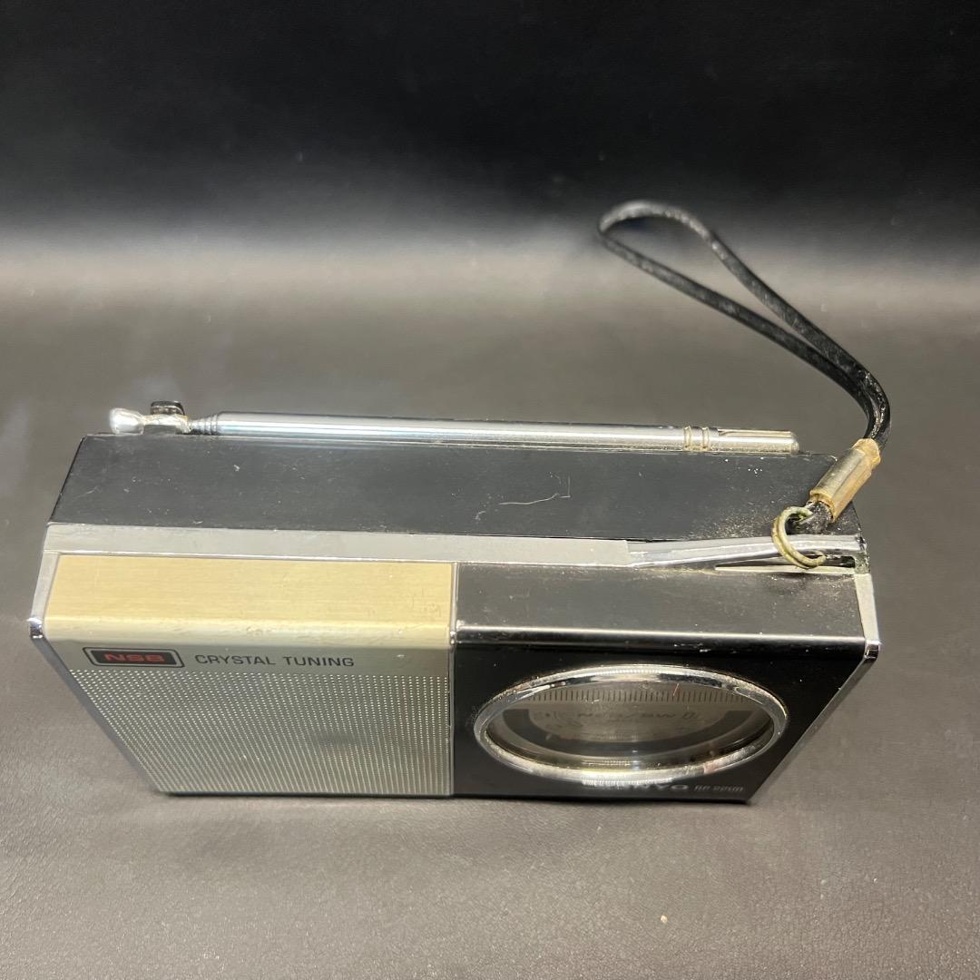 〇Db右1124 レトロ SANYO RP2200 クリスタルチューニングラジオ - メルカリ