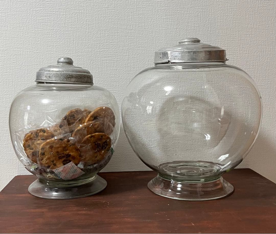 珍品】 昭和レトロ 大きな地球瓶 駄菓子瓶 - メルカリ