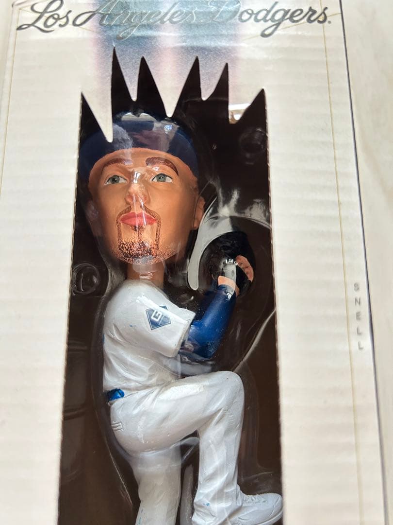 ロサンゼルス・ドジャース ブレイク・スネル ボブルヘッド - メルカリ