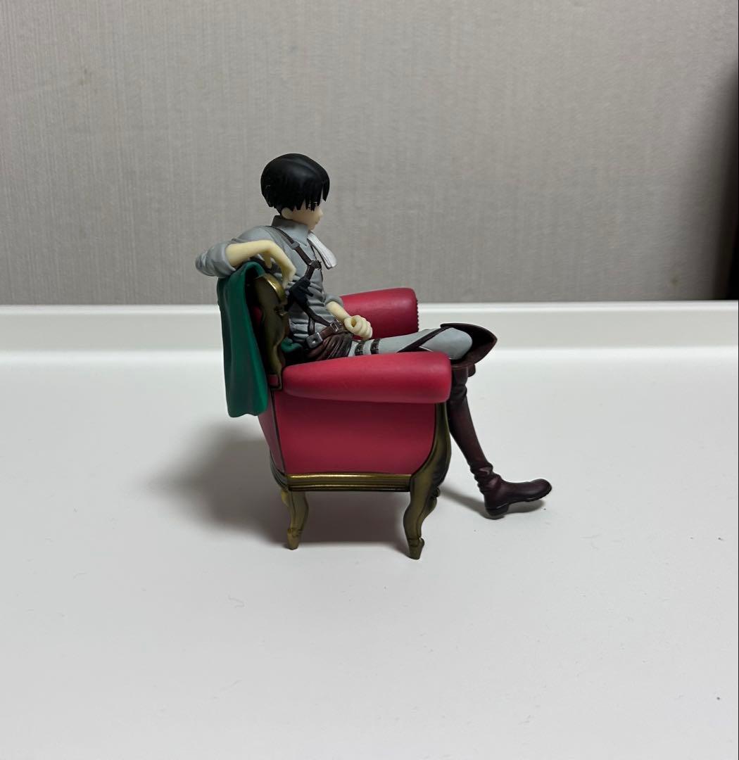 一番くじ　進撃の巨人　フィギュアA賞　リヴァイ