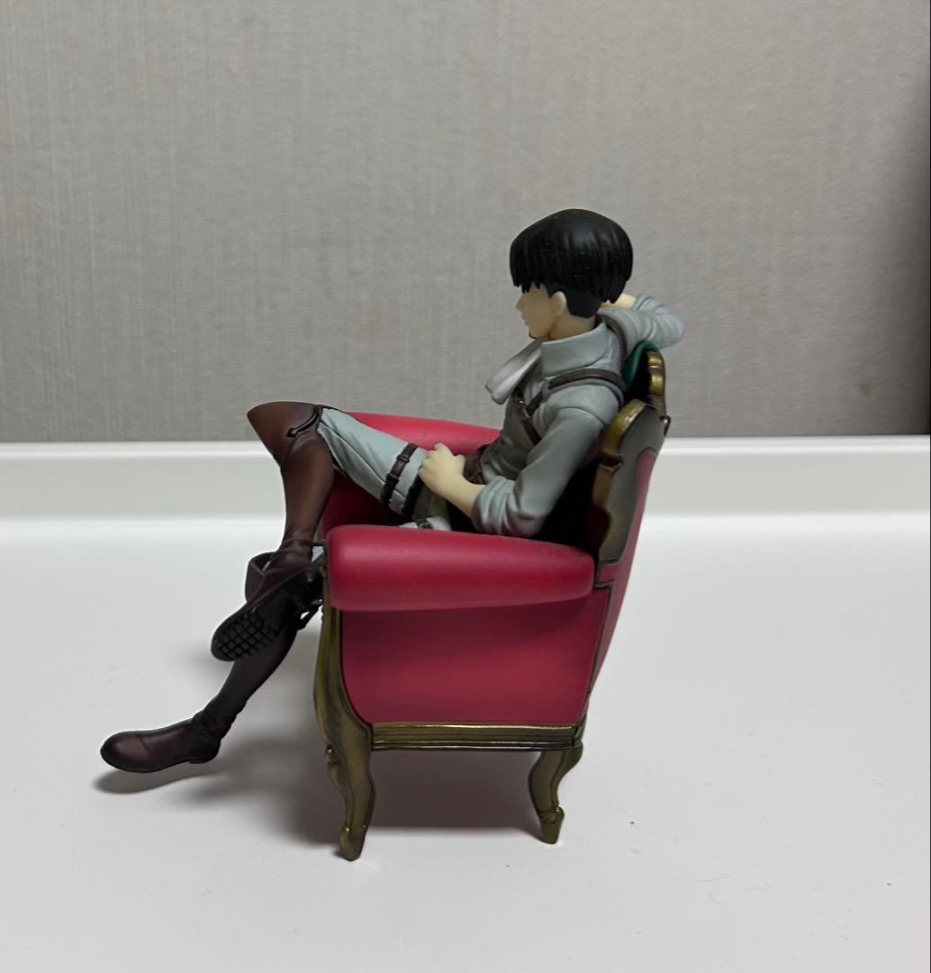 一番くじ　進撃の巨人　フィギュアA賞　リヴァイ