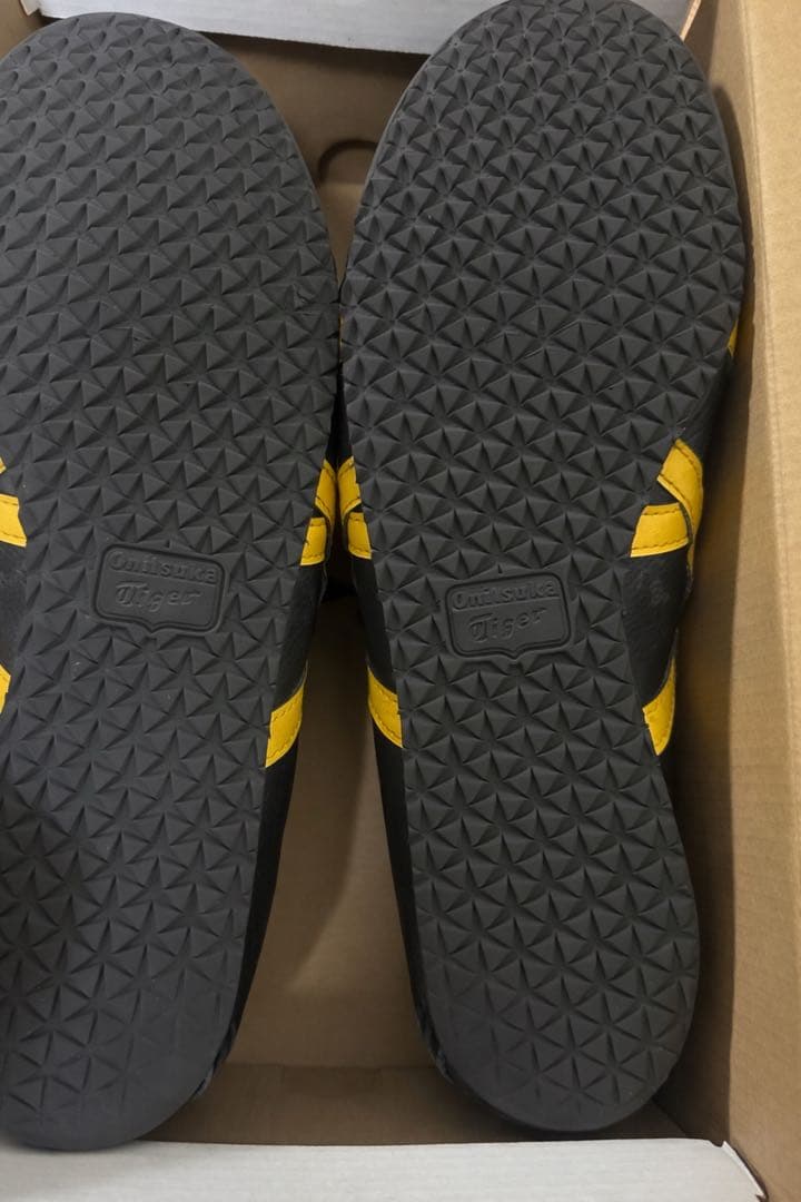 [最後の値下げ]オニツカタイガー MEXICO 66 / 27.5cm