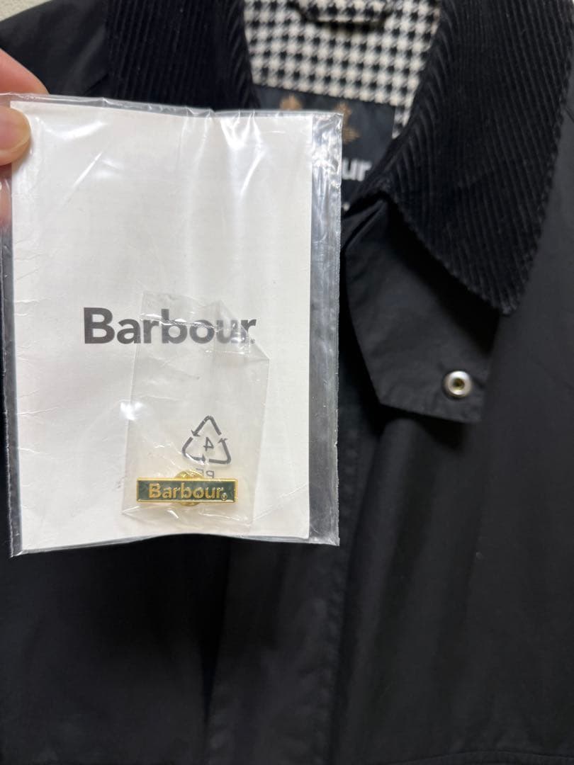 本日限定 バブアー BARBOUR スペイ B&Y別注 ピンバッジ付き - メルカリ