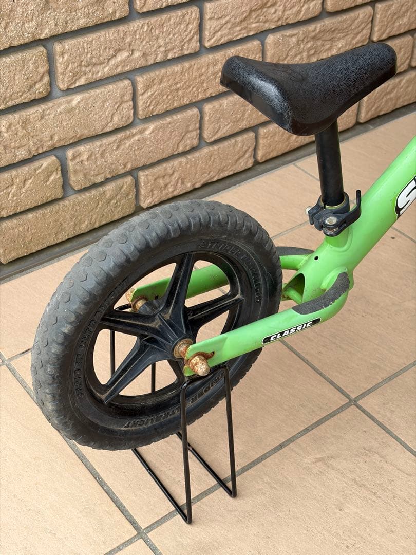 人気色】STRIDER バランスバイク グリーン 12インチ - メルカリ