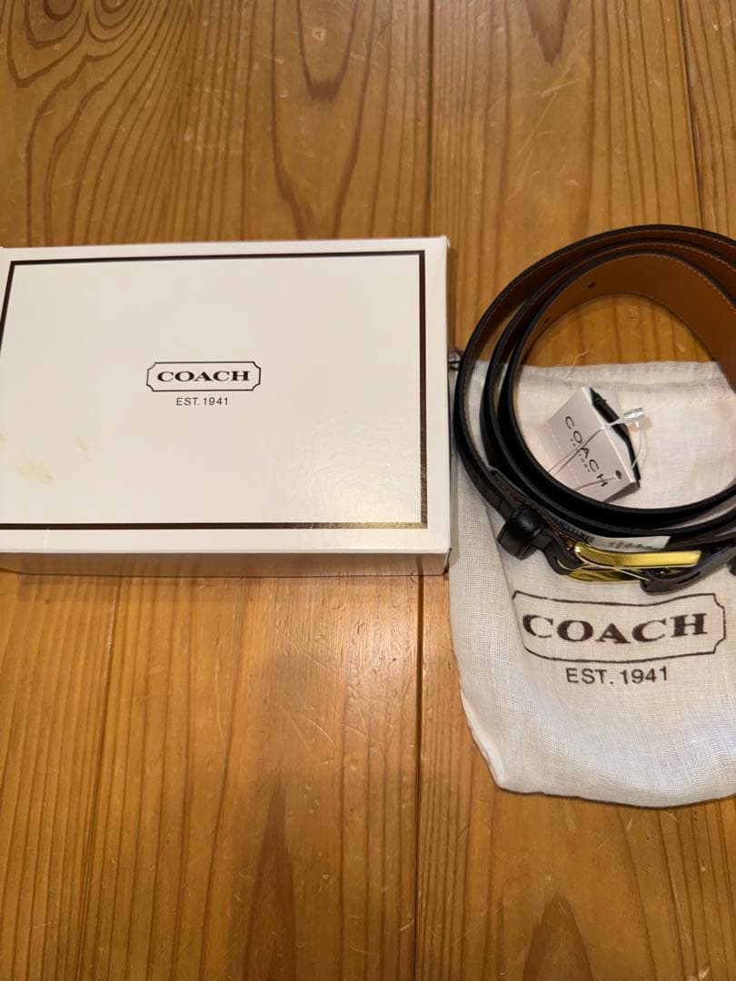 COACH レザーベルト 新品未使用品 スティッチド プラーク カット トゥ サイズ リバーシブル レザー