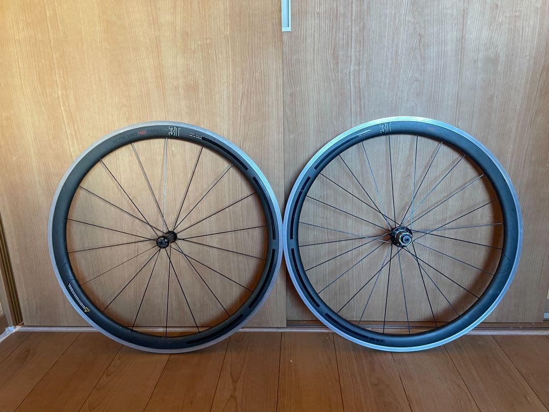 3T accelero 40 team アチェレーロチーム　カーボンホイール 3T accelero 40 team アチェレーロチーム カーボンホイール 3T