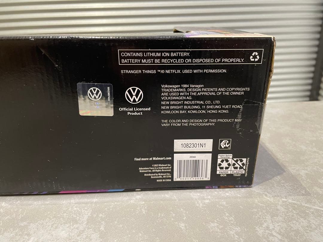 その他 STRANGER THINGS SURFER BOY PIZZA VAN