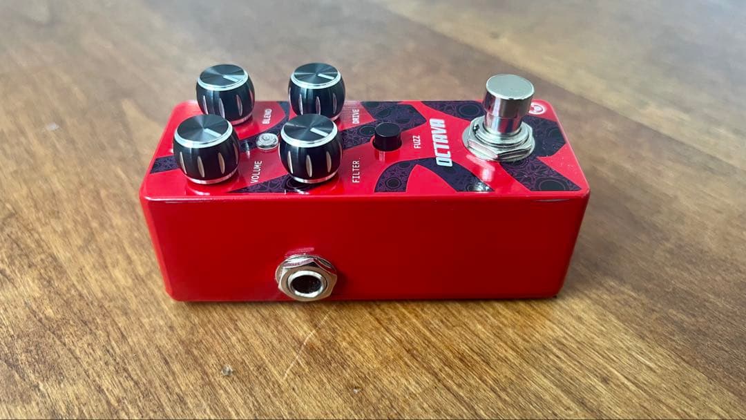 【PIGTRONIX Octava Micro V2】オクターブファズ