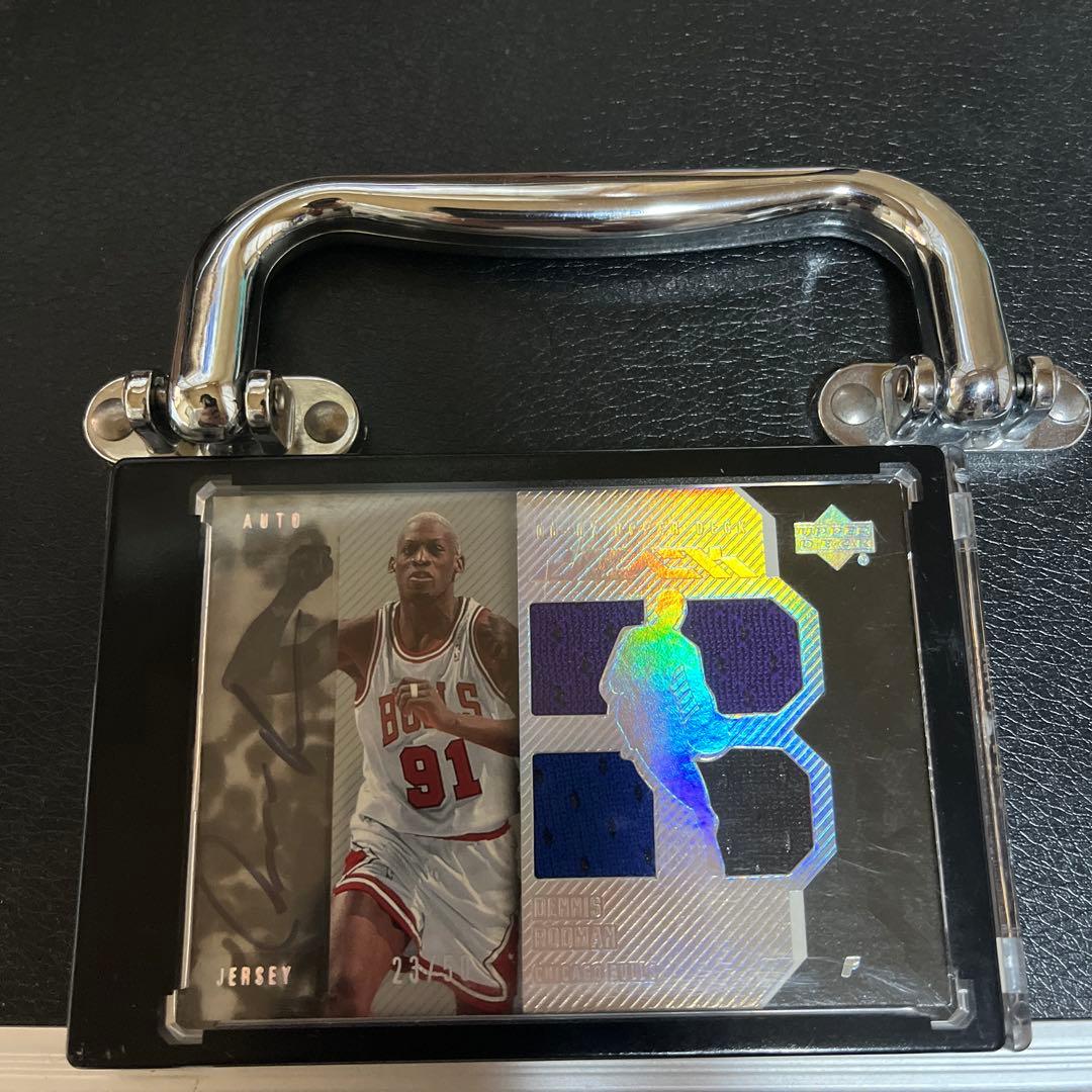 デニス・ロッドマン サイン入りジャージカード23/50 - メルカリ