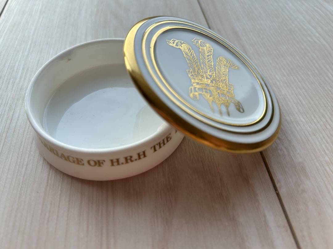 ダイアナ妃・キャンディ入れ