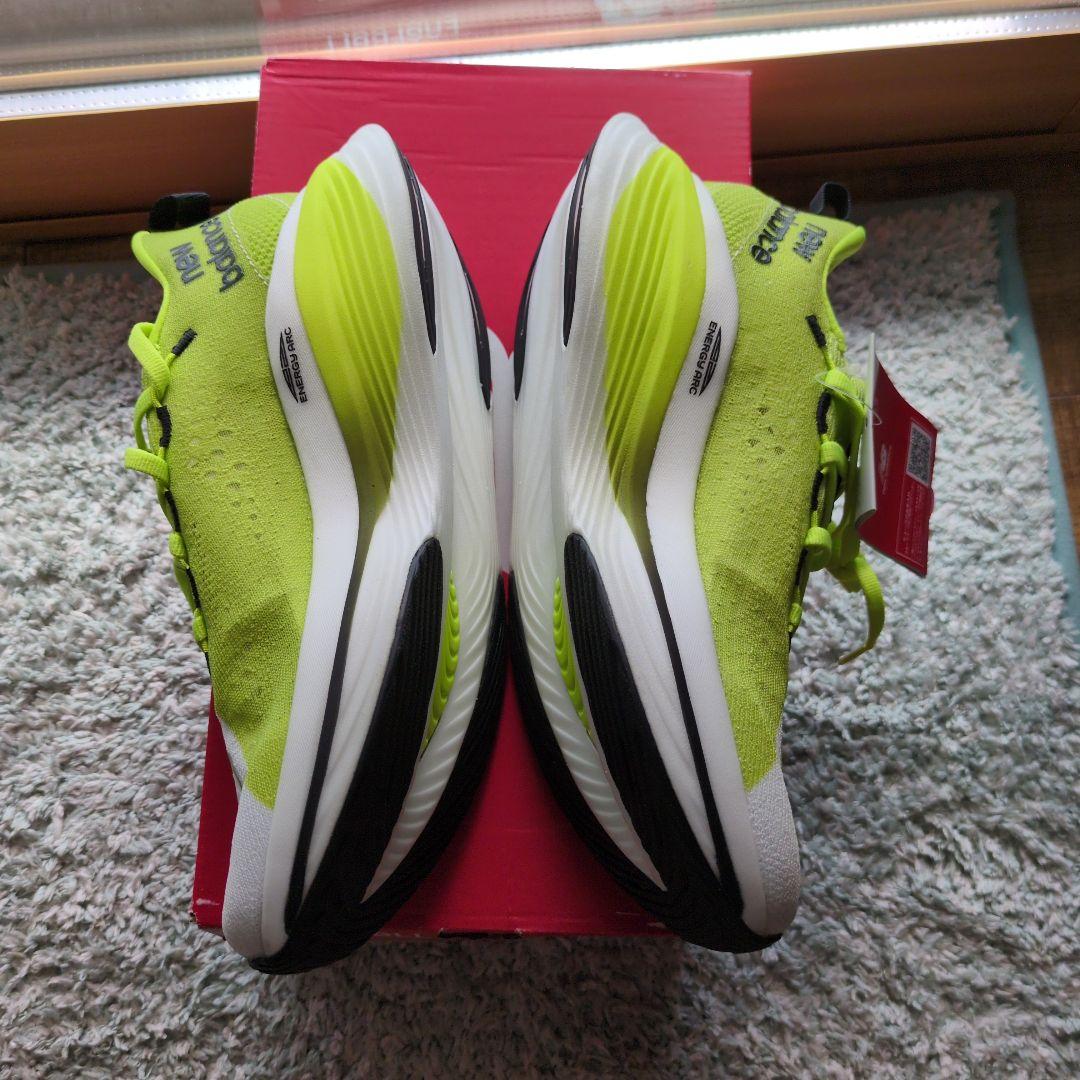 ニューバランス フューエルセル sc エリート V3 24.0cm