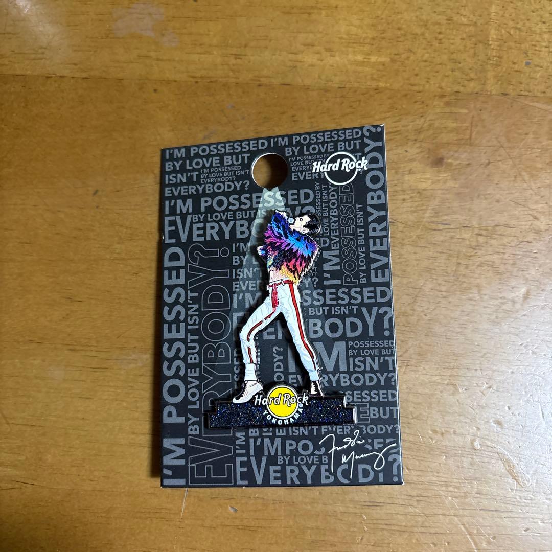 ハードロックカフェ 横浜店限定 ピンバッジ フレディマーキュリー 2022 2022 Freddie For A Week Pin & T-shirtエイズ撲滅チャリティ