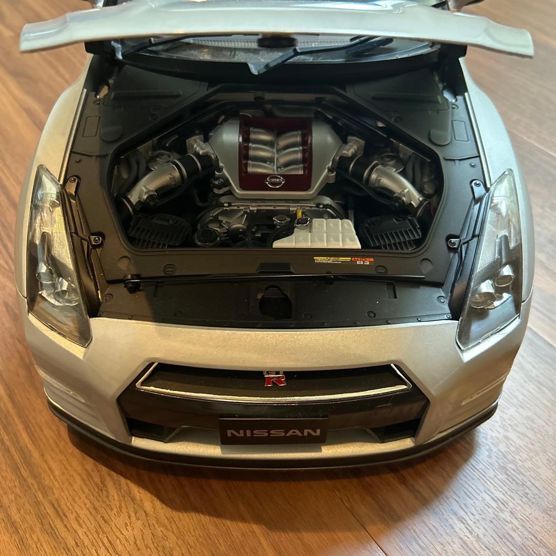 ディアゴスティーニ 日産 GT-R 1/8スケール 完成品 R35 イーグルモス