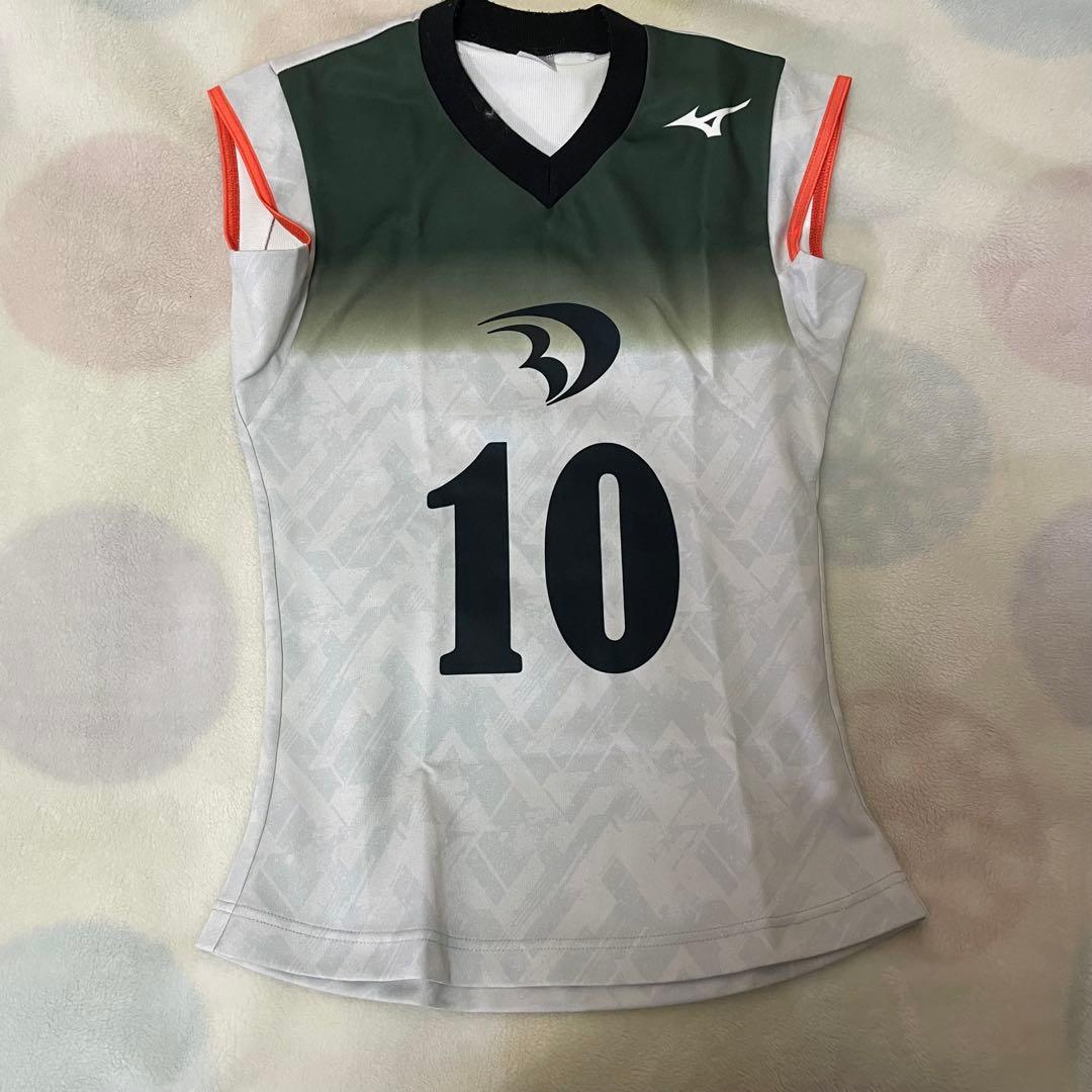 MIZUNOバレーボールユニフォーム大東文化大学10番 - メルカリ