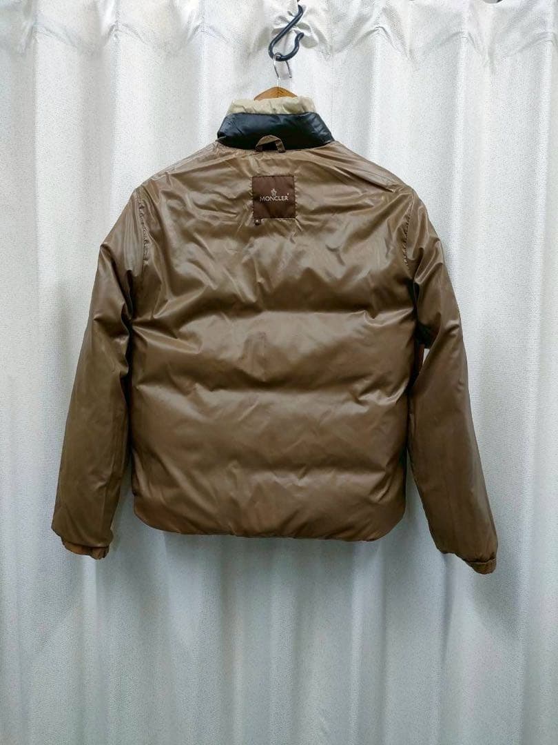 定価 15万円 モンクレール ダウン ブラウン系 ショート丈 正規品