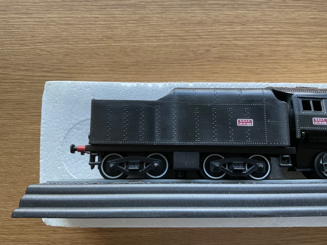 141-R LIBERATION 機関車 プラモデル 電車