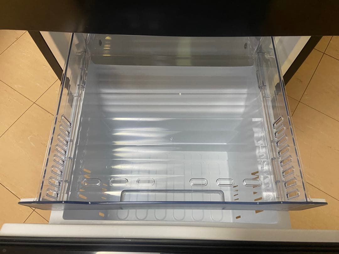 Y159 YAMADA 2025年製 159L 冷蔵庫 ブラック - メルカリ