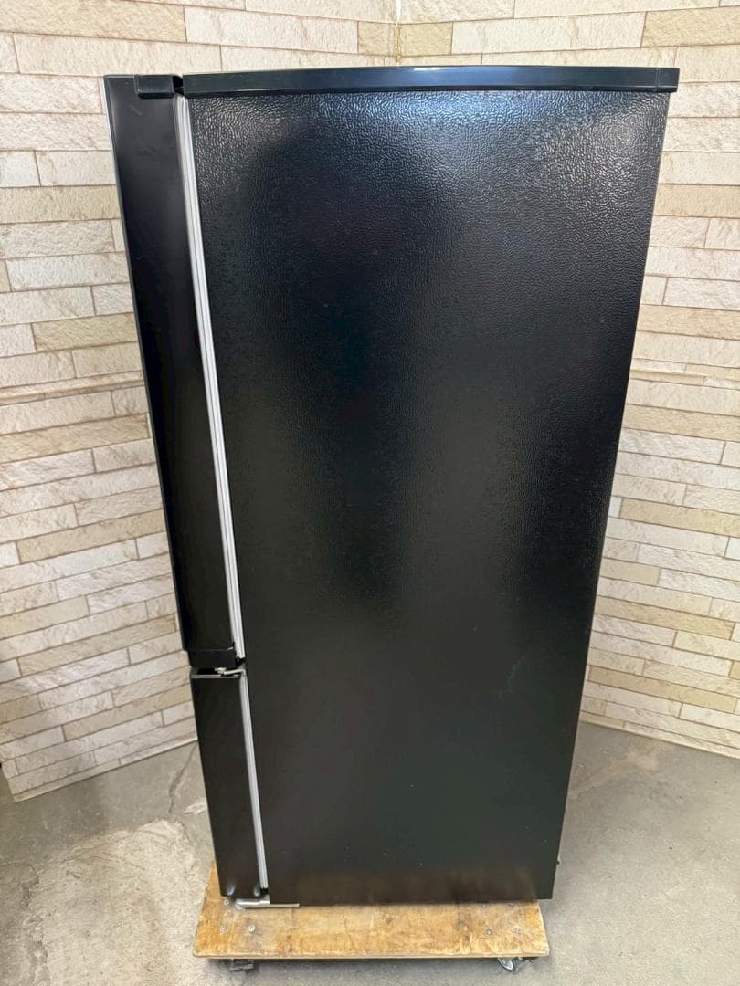 大阪送料無料☆3か月保障付き☆冷蔵庫☆2023年☆YRZ-F15J☆IR-42