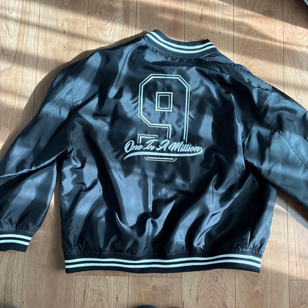 ★9ROUND ポップアップ スタジアム ジャンパー