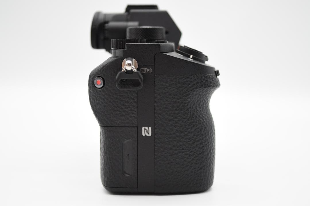 ほぼ新品】 ソニー α7R II ILCE-7RM2 ボディ ショット数432 - メルカリ