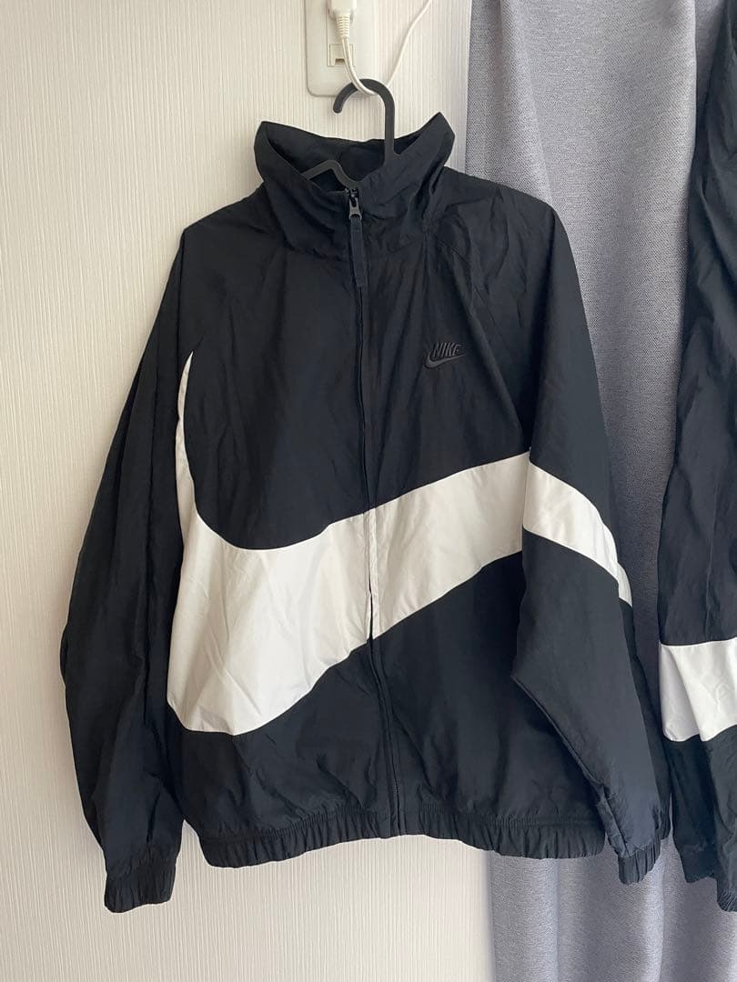 即購入可能】NIKE ビッグスウォッシュ ナイロンセットアップ - メルカリ